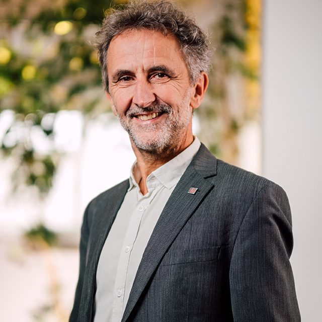 Portrait Helmut Strasser