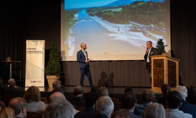 Wie Wasserkraft in Gemeinden genutzt werden kann, zeigt der Erfahrungsbericht der Gemeinde Bergheim zum Wasserkraftwerk Muntigl. Foto: SIR
